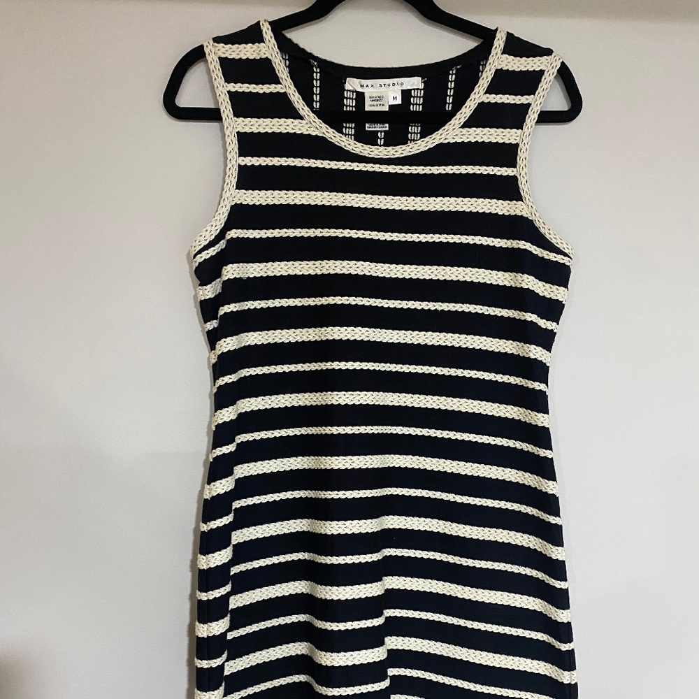 Max Studio fitted dress